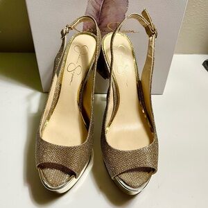 Jessica Simpson Gold Sparkle Stiletto size 10